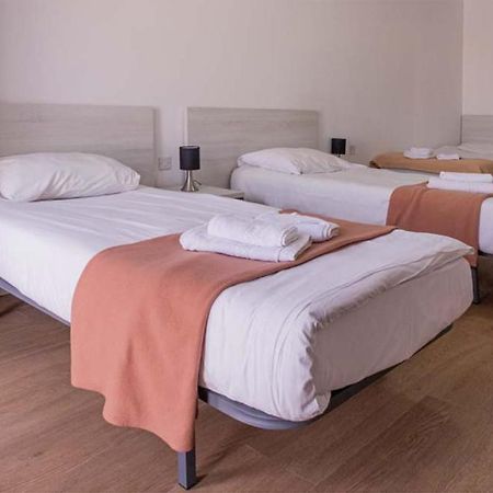 Am Apartments Слима Екстериор снимка