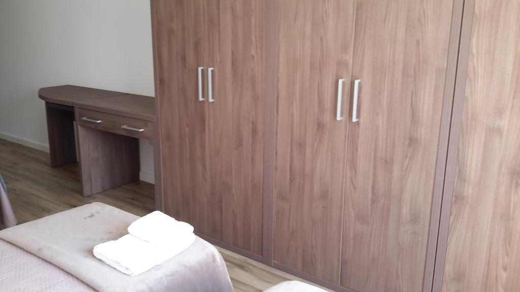 Am Apartments Слима Екстериор снимка